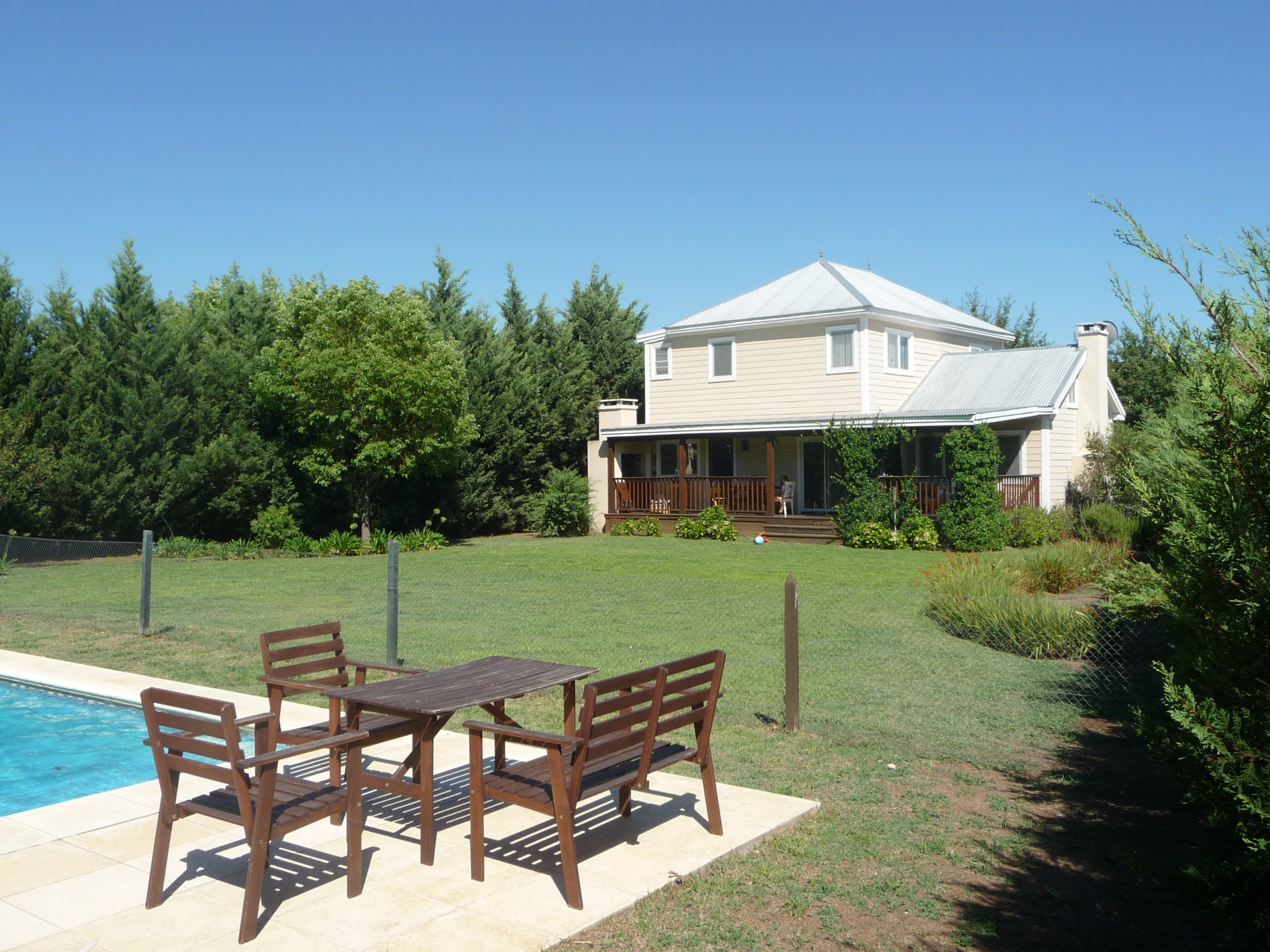 La Paz 122- Exterior atras